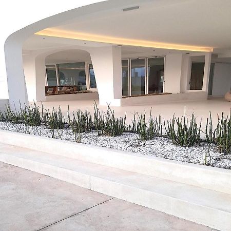 B&B Valentino Luxury Rooms By Salentolimit Porto Cesareo Bagian luar foto